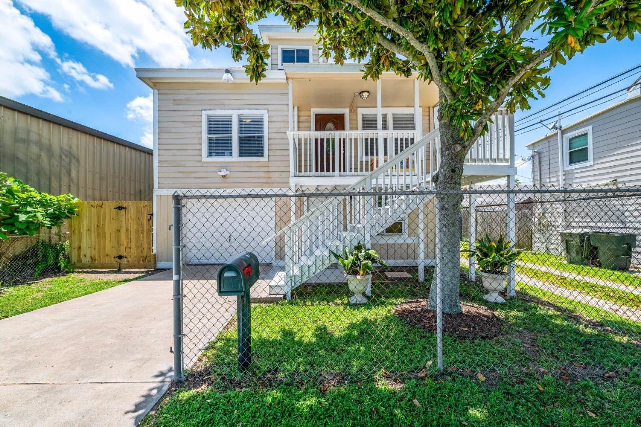 Galveston Home About 1 Mi To Pier, Fishing, And Beaches Экстерьер фото